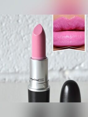 MAC Cosmetics Lipstick *NAUGHTY SAUTÉ* Limited Edition Gorgeous Pink
